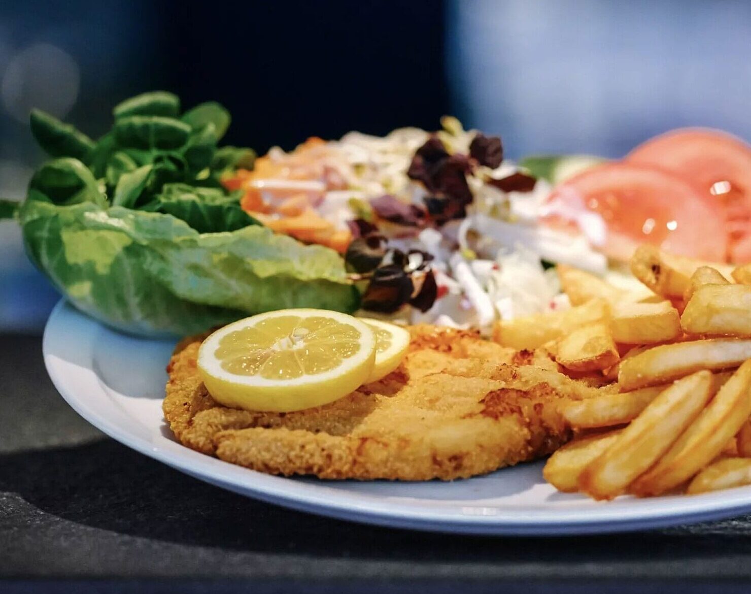Schnitzel mit Pommes